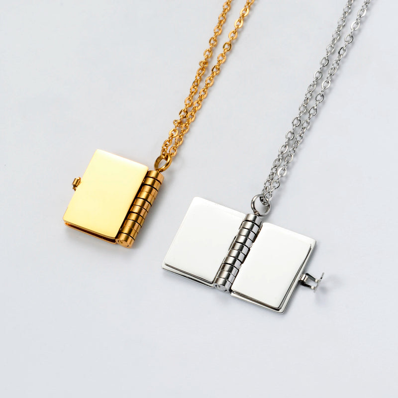 Corrente e Pingente de Livro